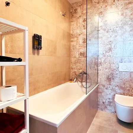 Appartement Restful Moments With 2x Bathroom And 2x Bedroom With King Beds, Parking And Workspace *